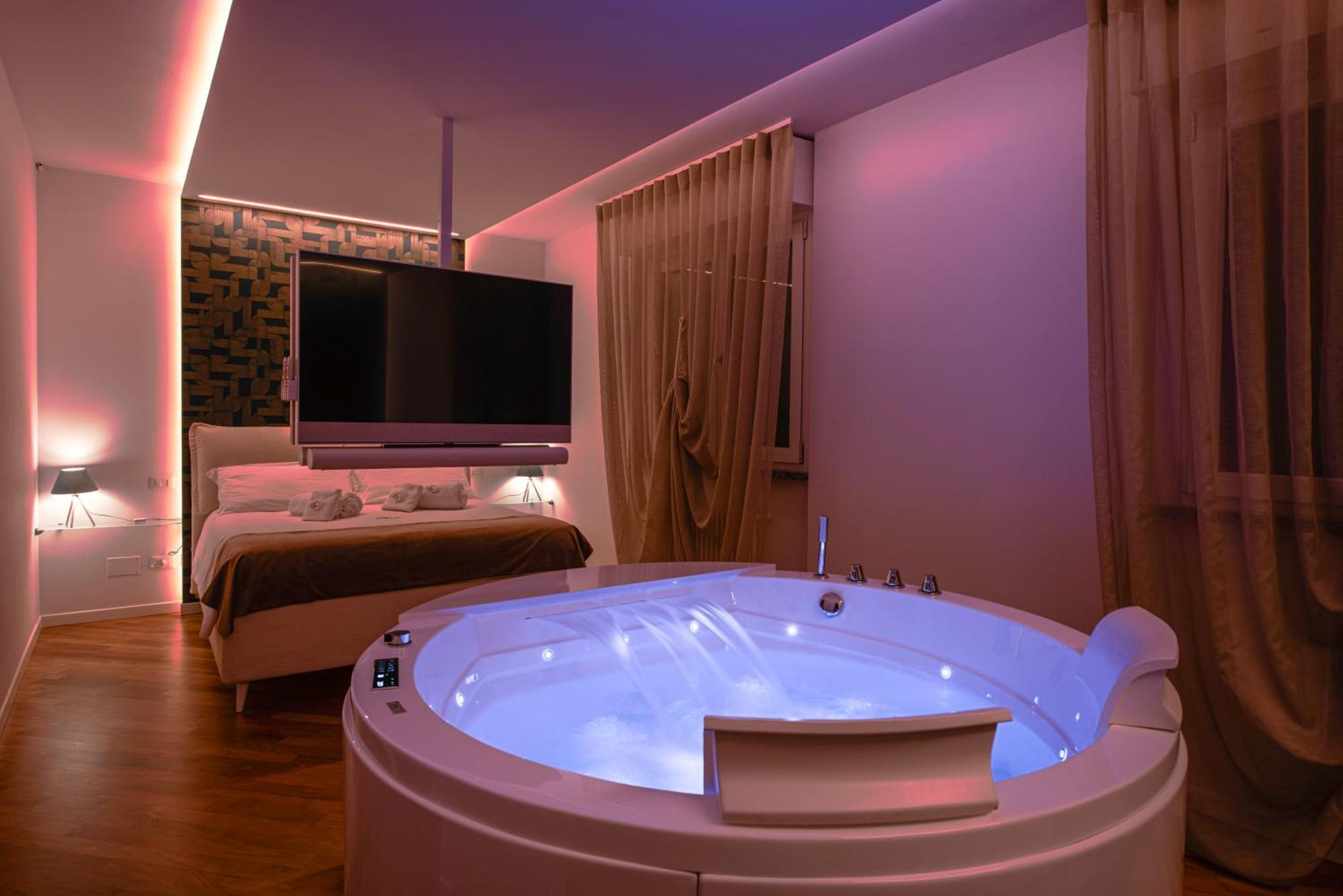 Bed&dreams Con Jacuzzi Bergamo